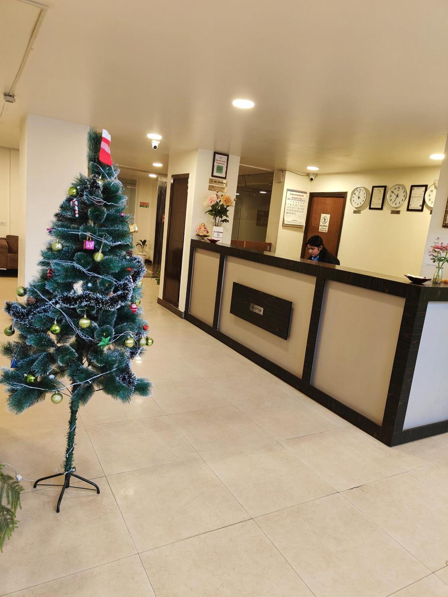 Rosemallow Hotel นิวเดลี ภายนอก รูปภาพ