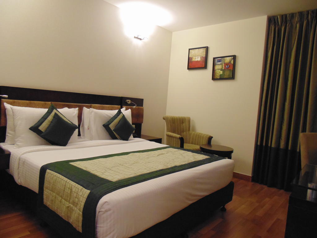 Rosemallow Hotel นิวเดลี ภายนอก รูปภาพ