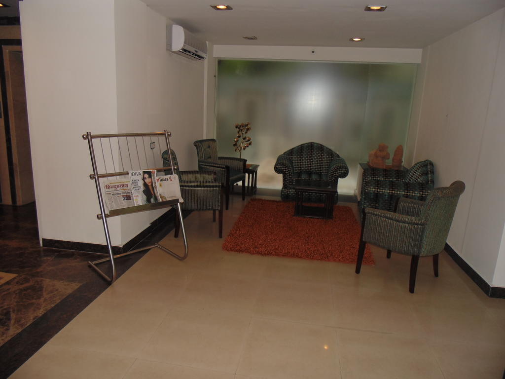 Rosemallow Hotel นิวเดลี ภายนอก รูปภาพ