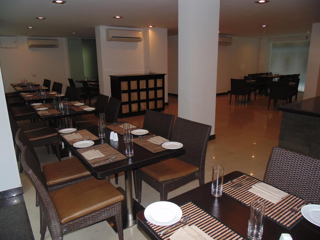 Rosemallow Hotel นิวเดลี ภายนอก รูปภาพ